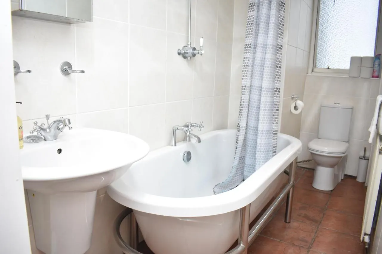 East Claremont - Beautiful 2Br Apartment In Central Edinburgh 0*,  United Kingdom